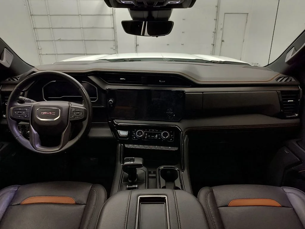 Used 2022 Summit White GMC AT4 image 14