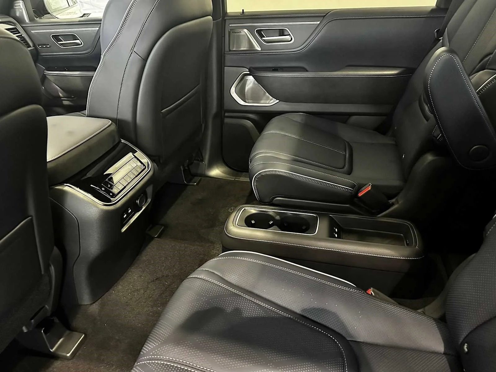 New 2026 RADIANT WHITE INFINITI Sport 4WD image 10