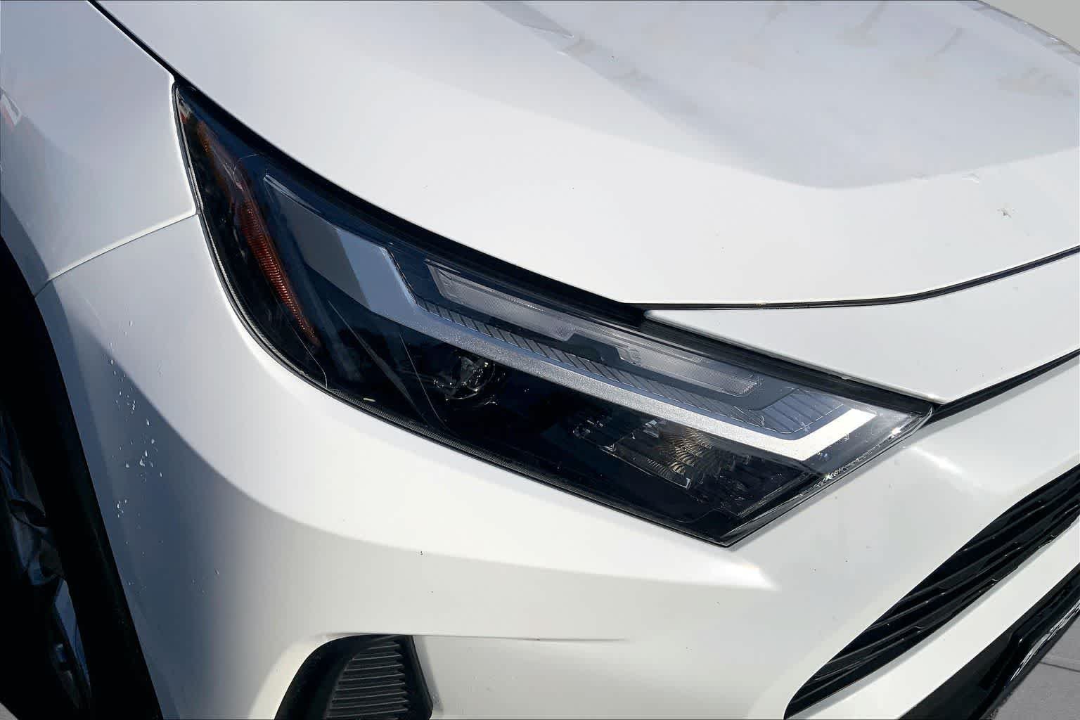 Certified Used 2024 Ice Cap Toyota XLE image 27