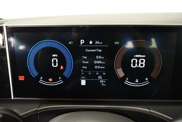 New 2027 White Hyundai SE AWD image 62