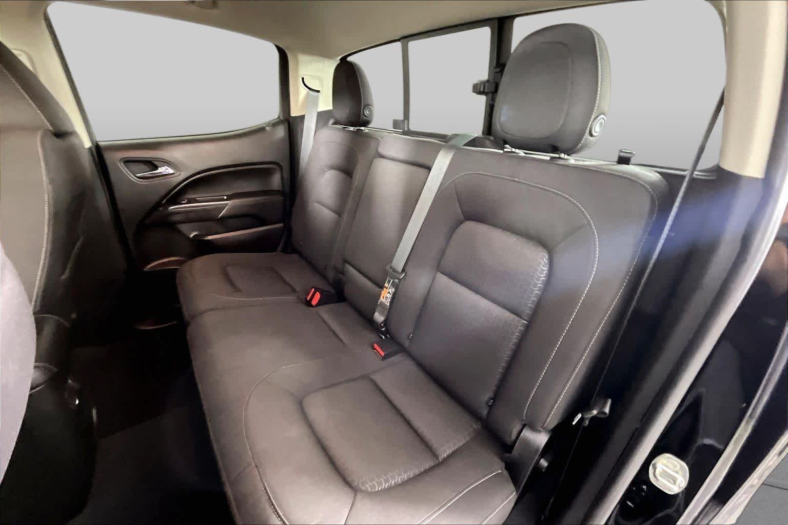 Used 2021 Onyx Black GMC 2WD Elevation image 18