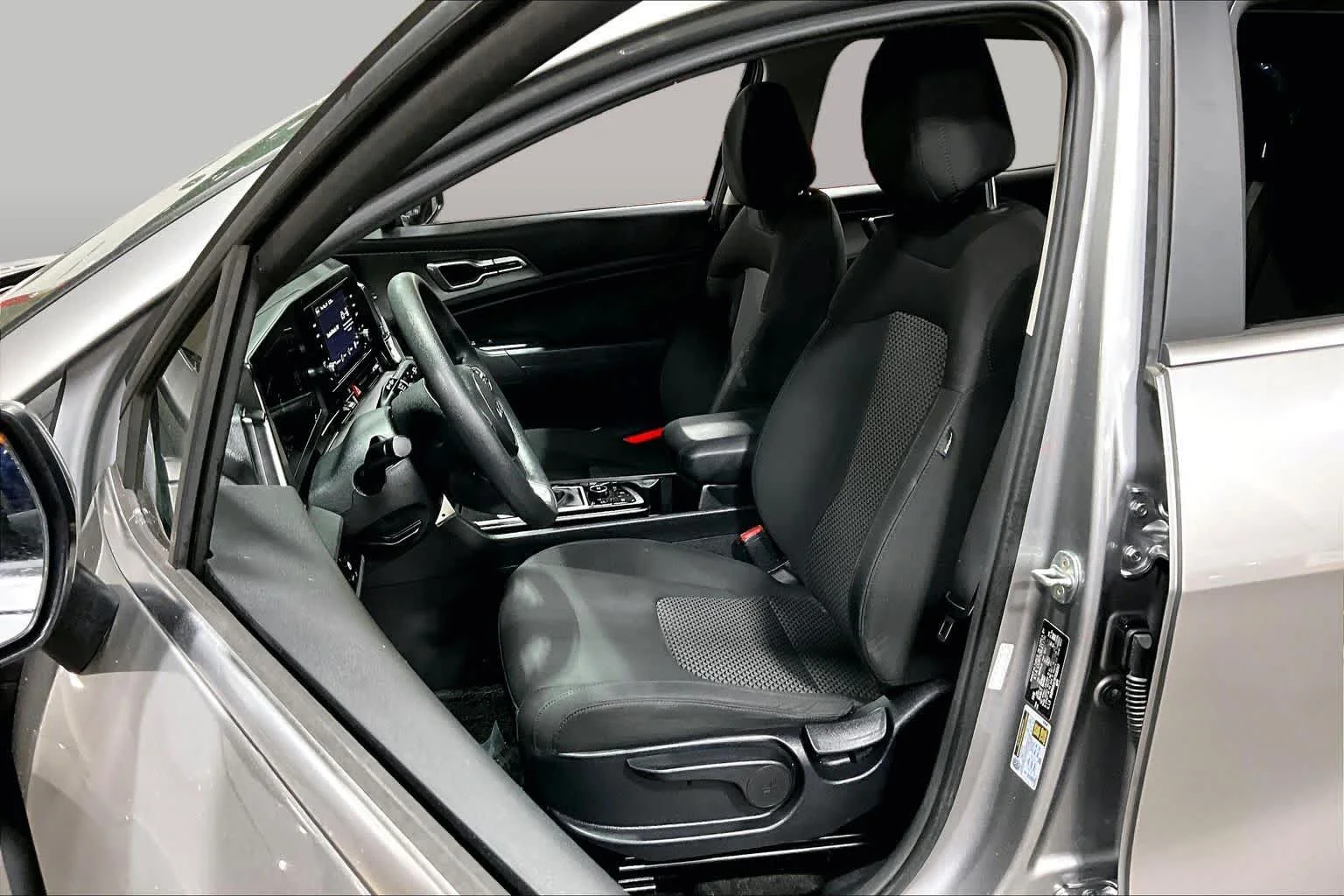 Used 2023 Steel Gray Kia LX image 8