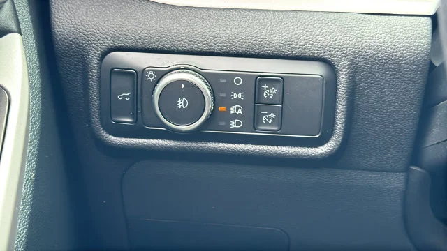 Used 2024 Blue Ford XLT image 24