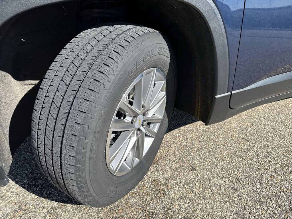 2022 Chevrolet Traverse 1LT - Photo 3