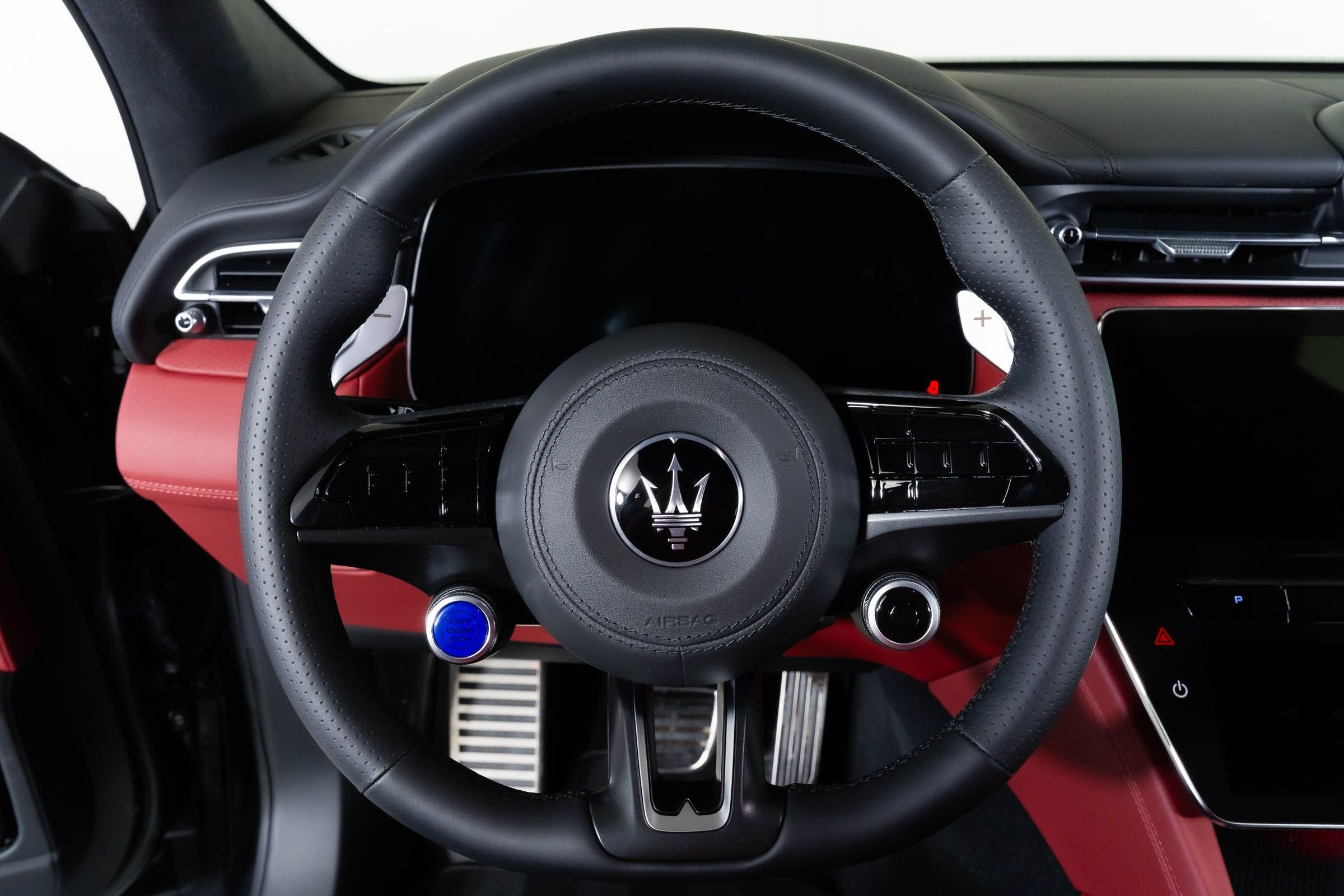 2026 Maserati Grecale Modena V6 - Photo 24