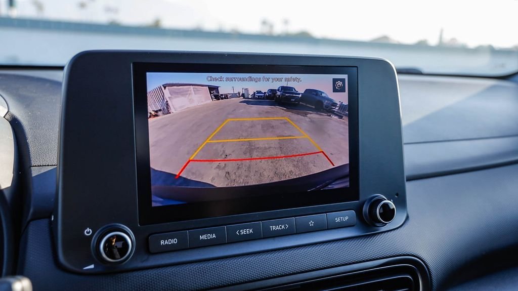 Used 2022 Black Hyundai SEL image 28