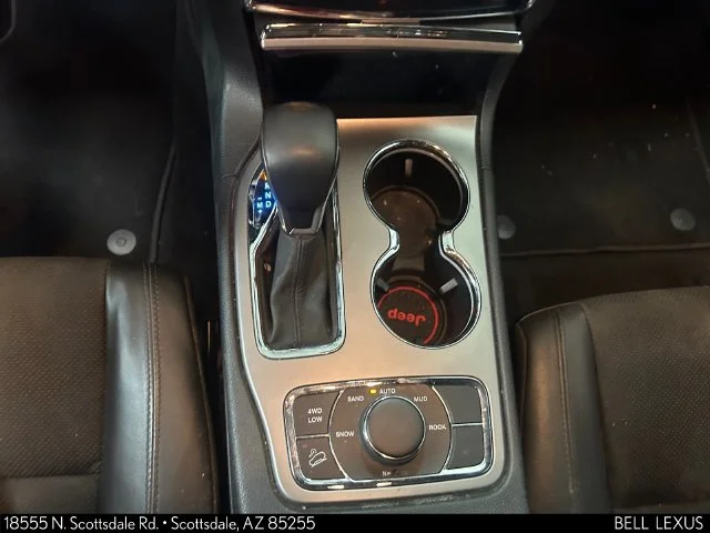 Used 2019 Gray Jeep Altitude image 24