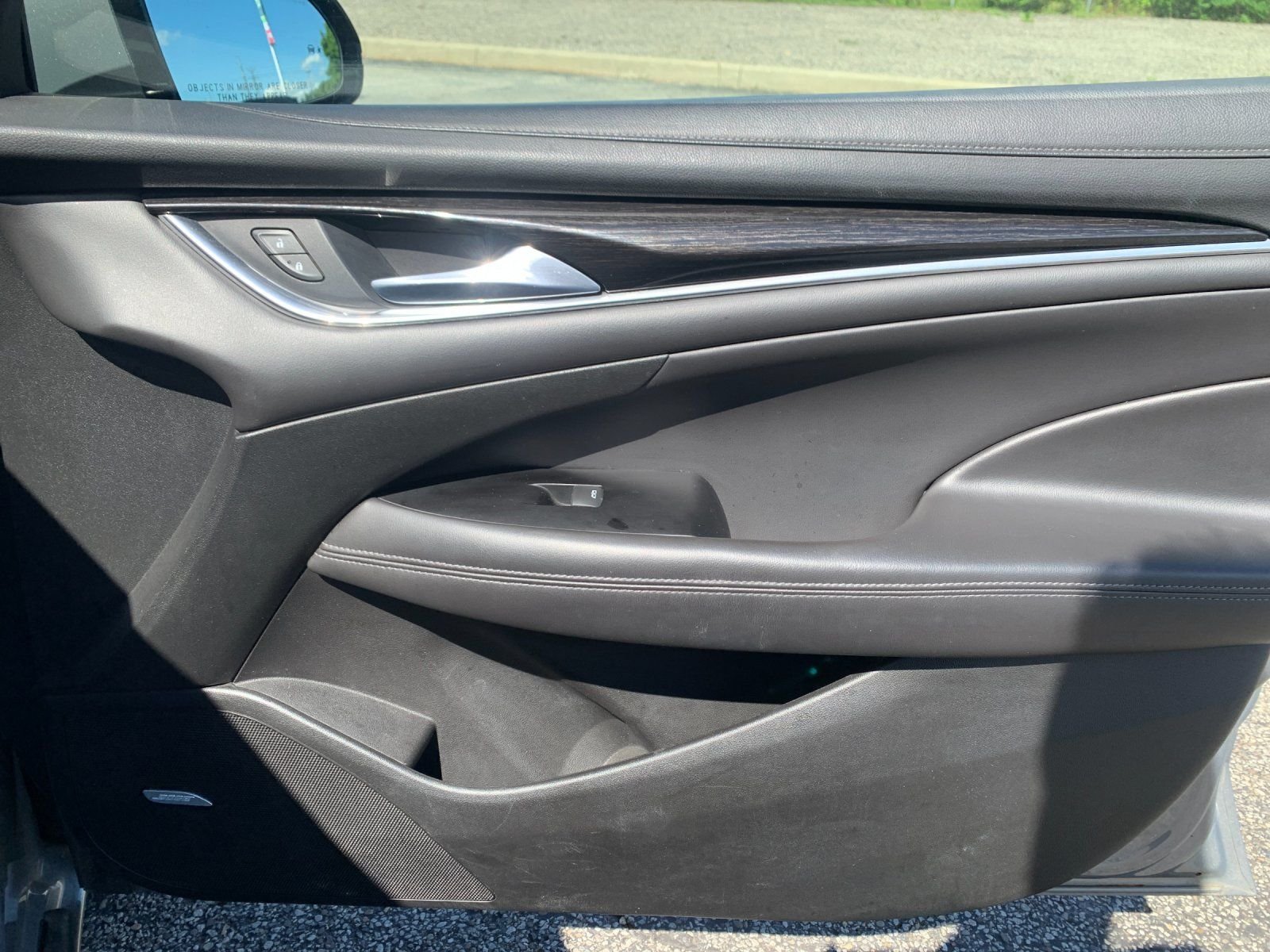 Used 2019  Buick Premium I Group image 19