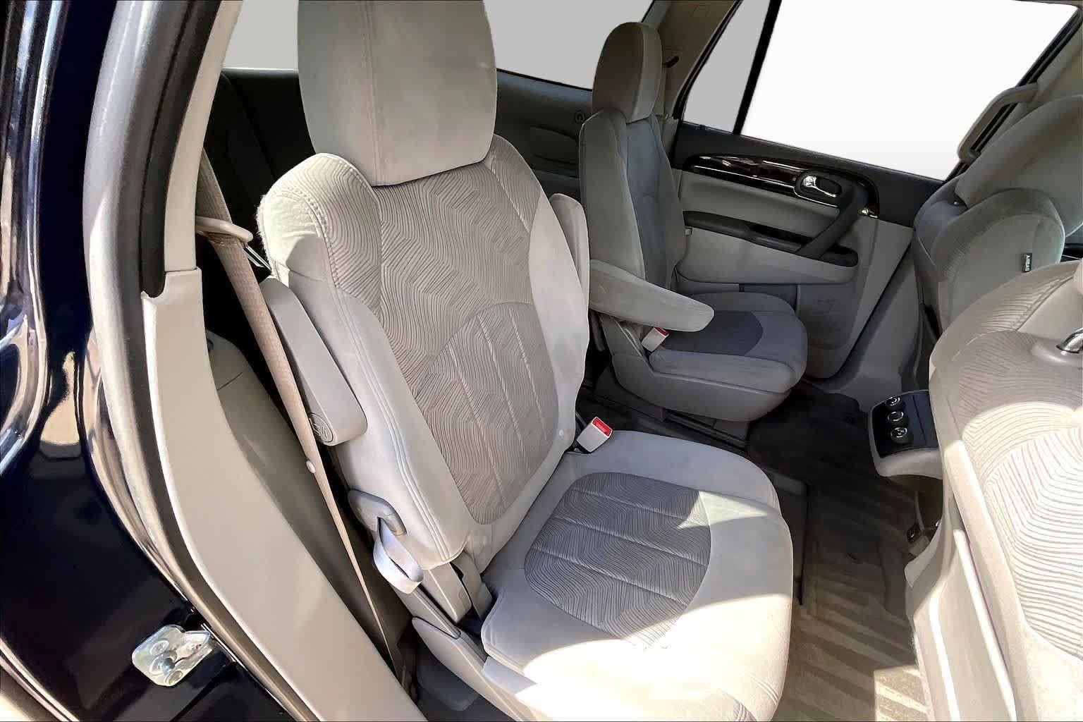 Used 2017 Dark Sapphire Blue Metallic Buick Convenience image 19