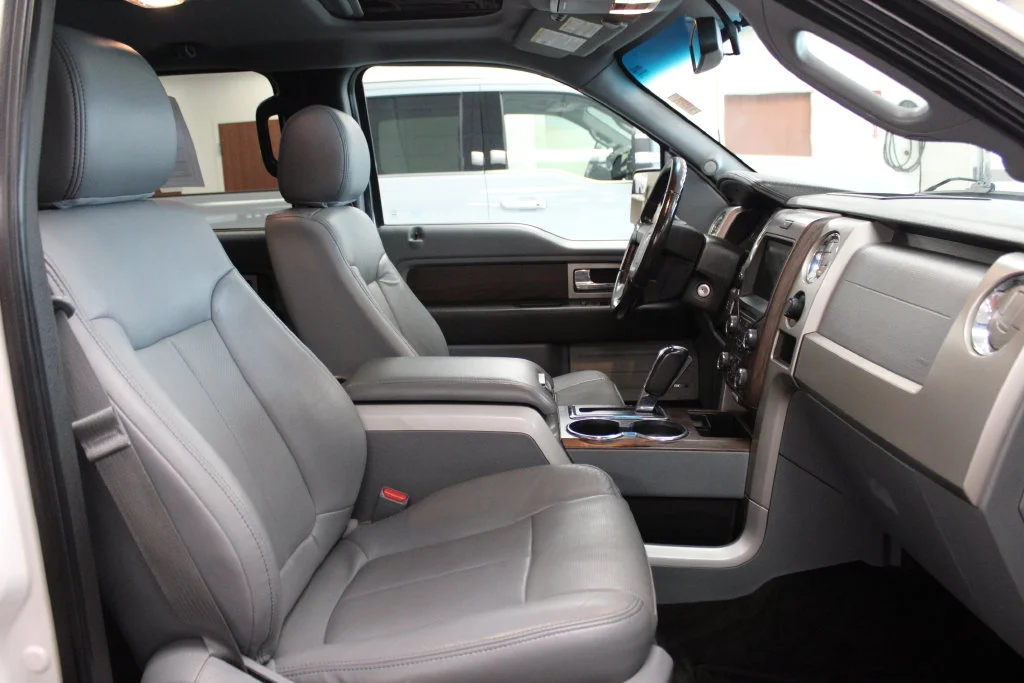 Used 2014 White Platinum Tri-Coat Metallic Ford Lariat image 43
