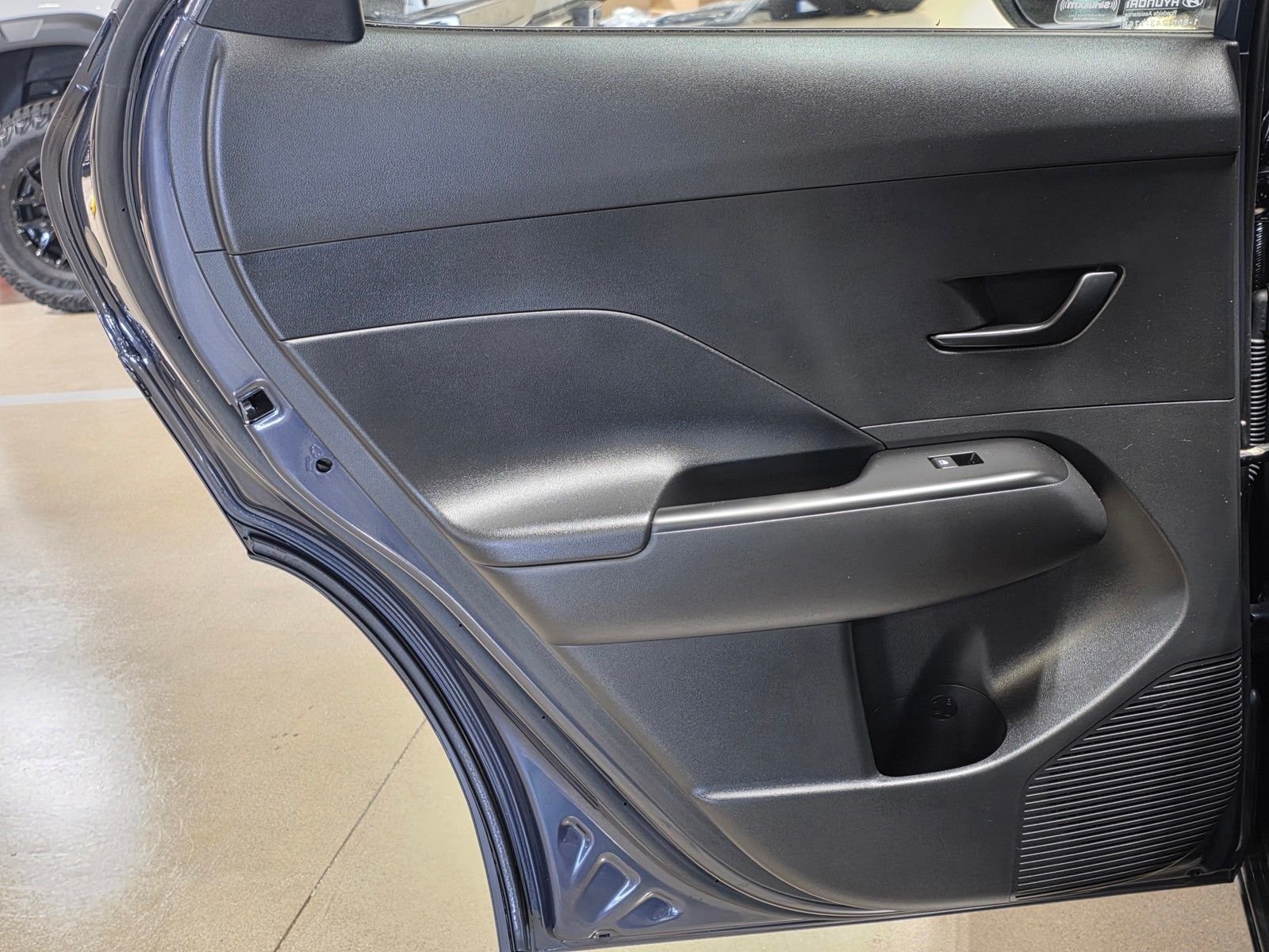 Used 2024 Denim Blue Pearl Hyundai SE image 13