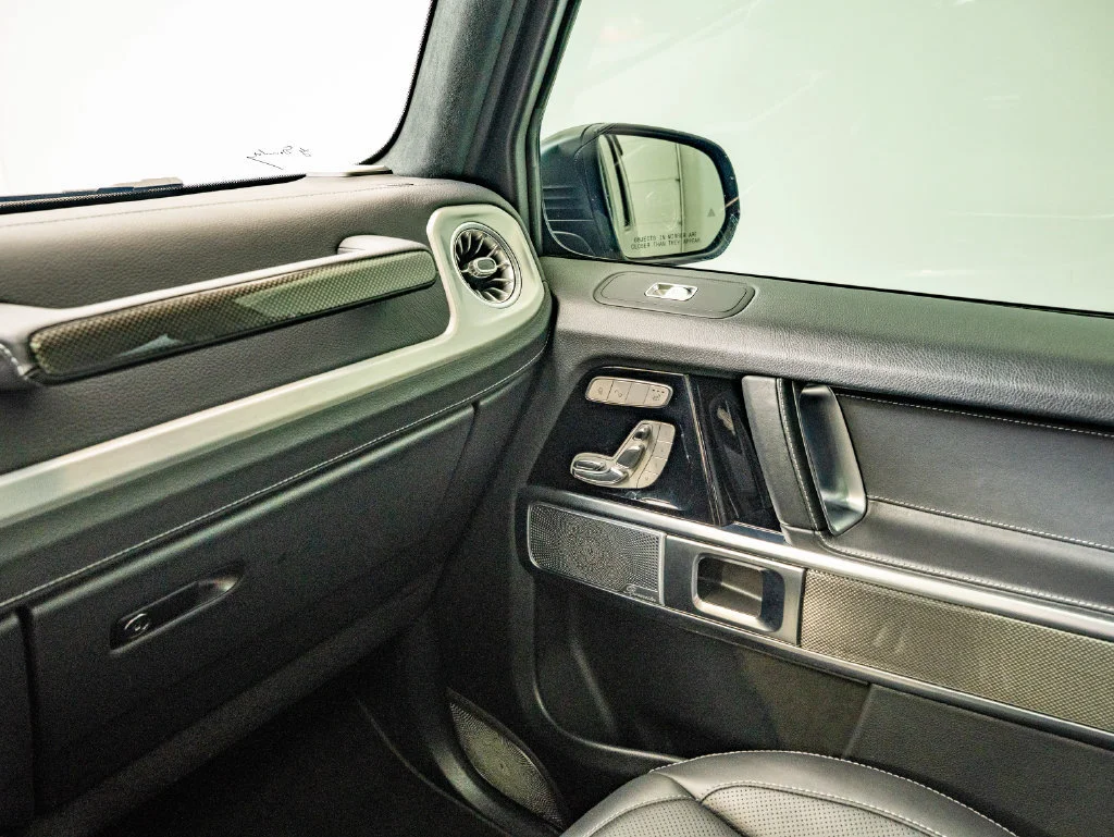 Used 2025 Manufaktur Platinum Magno Mercedes-Benz G 550 image 38