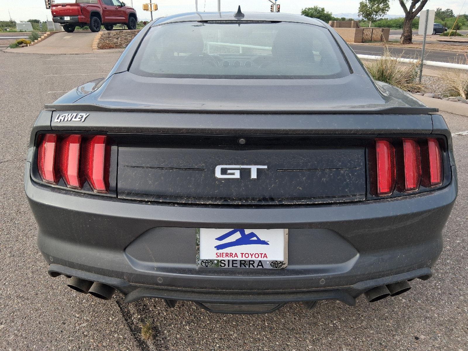 Used 2022 Carbonized Gray Ford GT Premium image 4