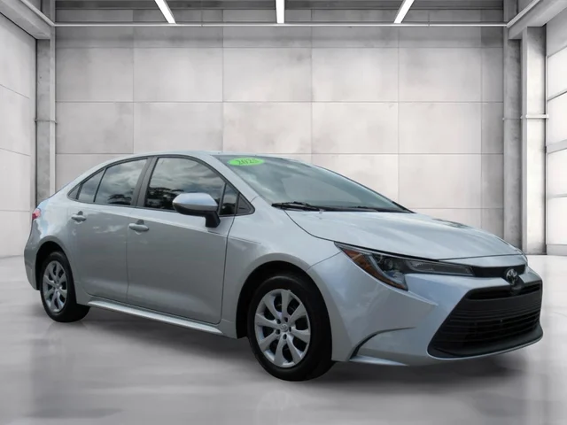 2025 Toyota Corolla LE