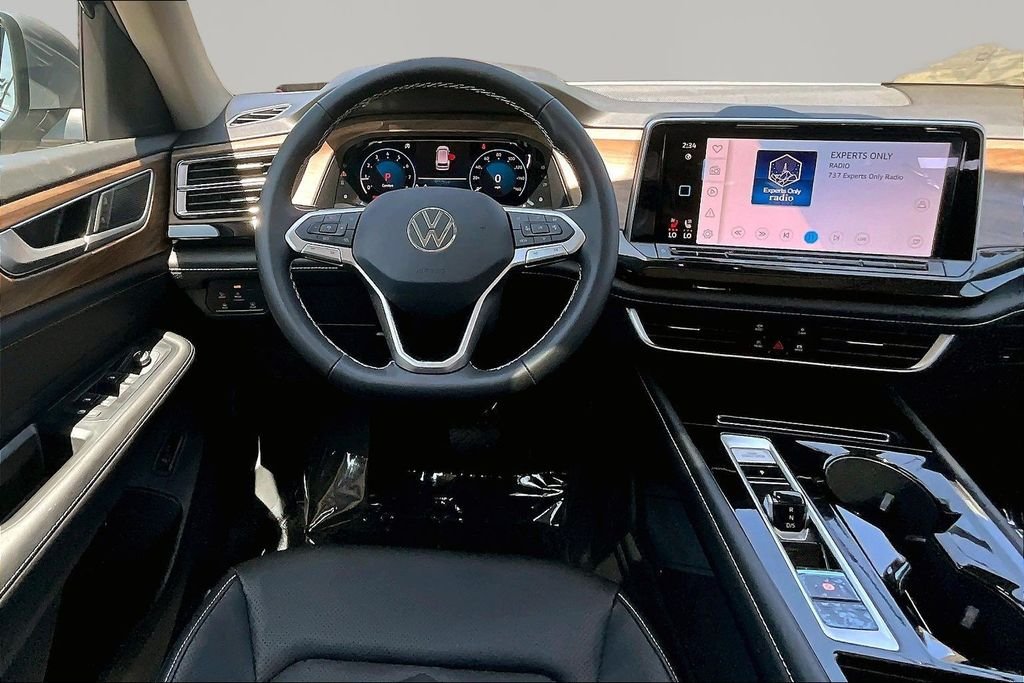 New 2026 Gray Volkswagen SE w/Technology image 8