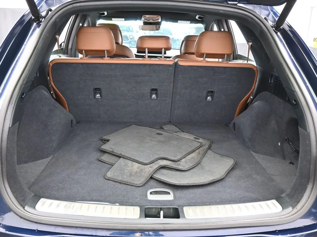Used 2022 Adriatic Blue Genesis 2.5T image 40