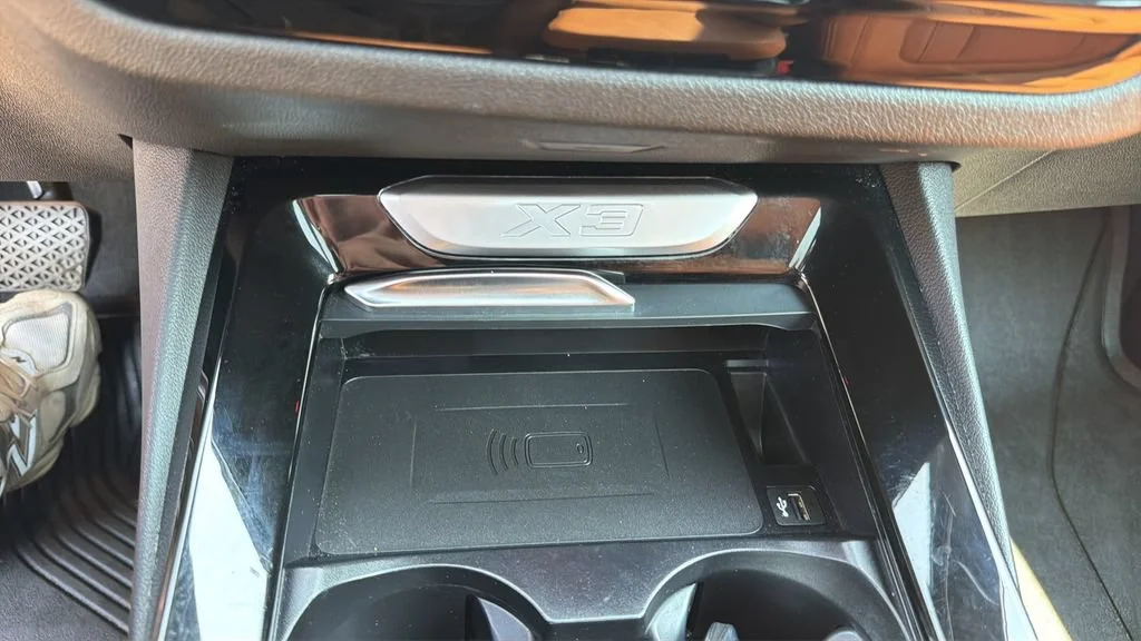Used 2023 Gray BMW xDrive30i image 32