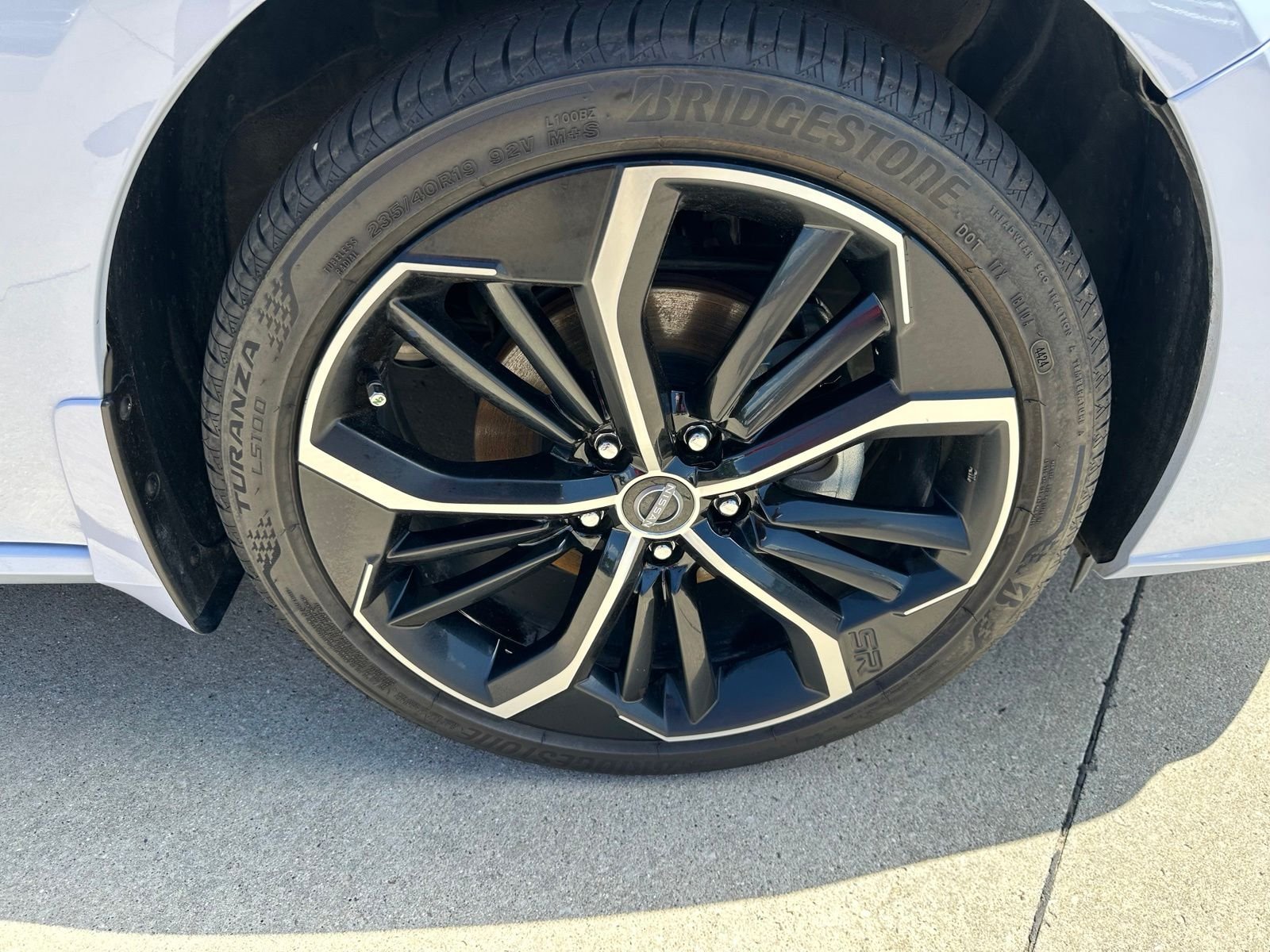 Used 2025 Gray Nissan 2.5 SR image 6