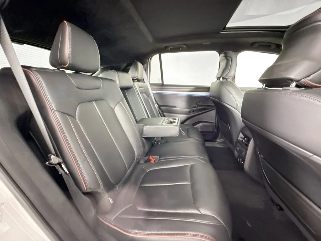Used 2024 White Jeep Launch Edition image 27