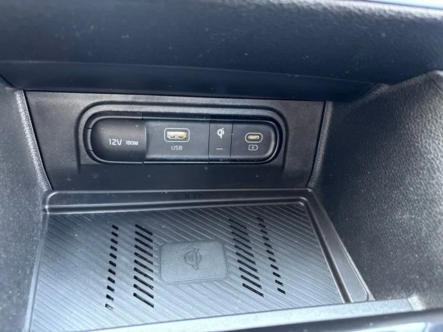 Certified Used 2023 Green Kia X-Line image 19