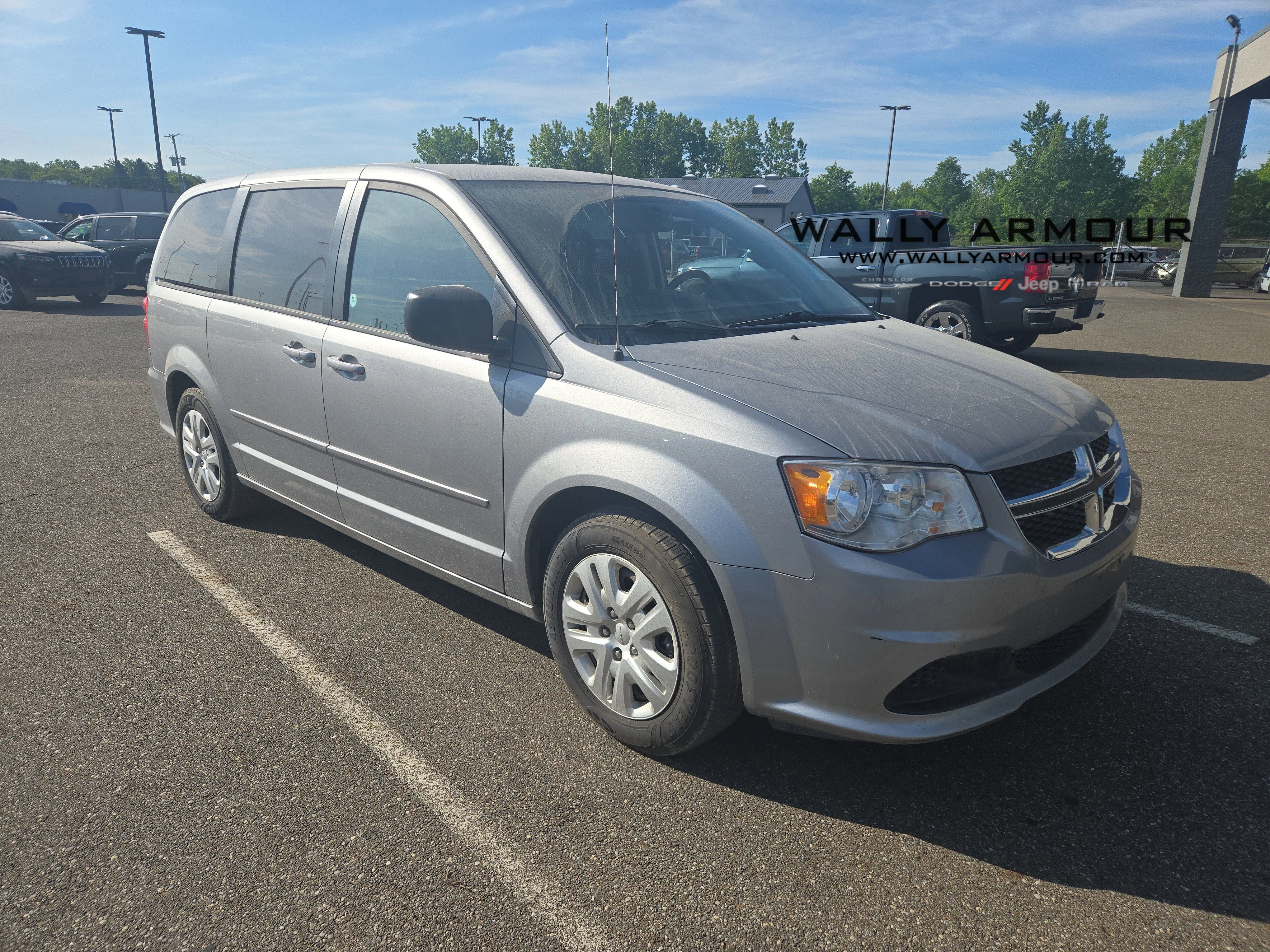 2017 Dodge Grand Caravan SE's photo