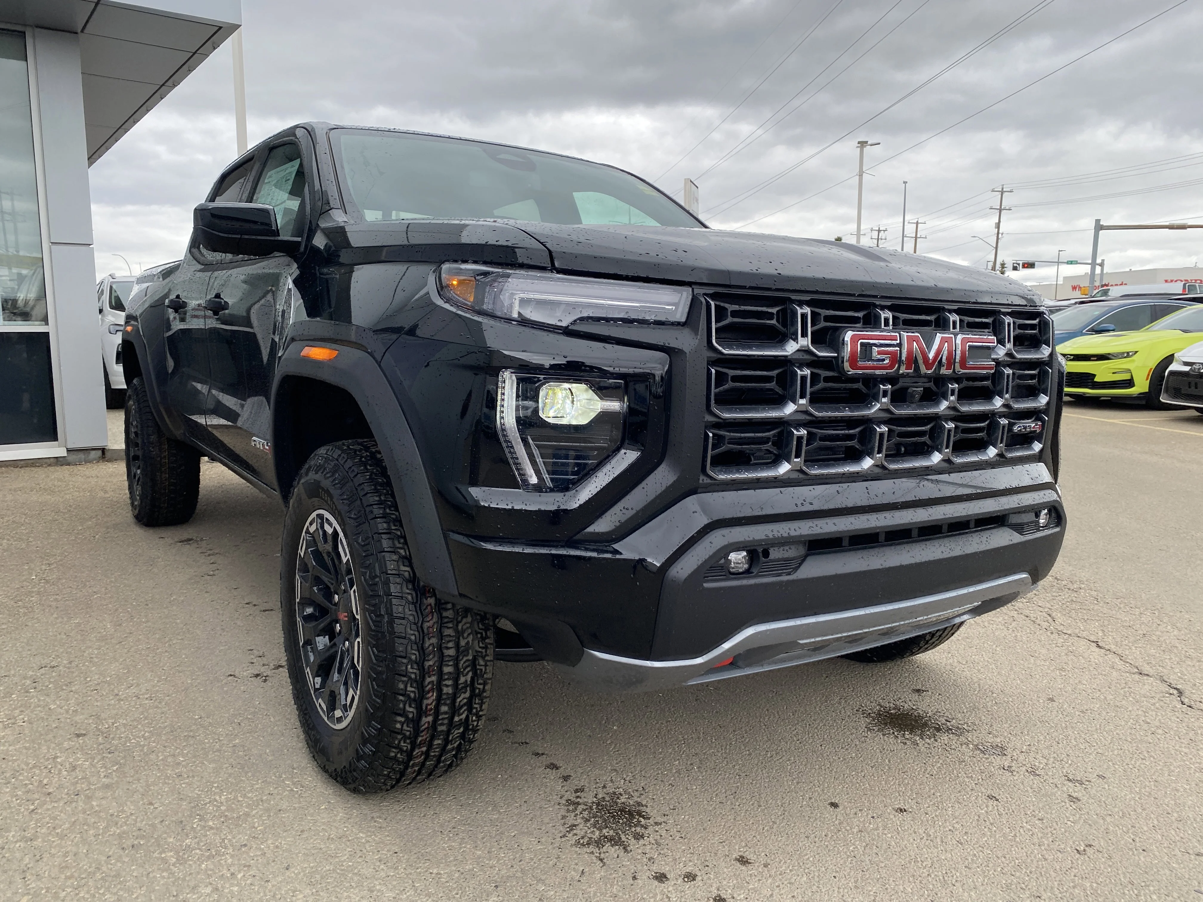 New 2026 ONYX BLACK GMC 4WD AT4 image 7