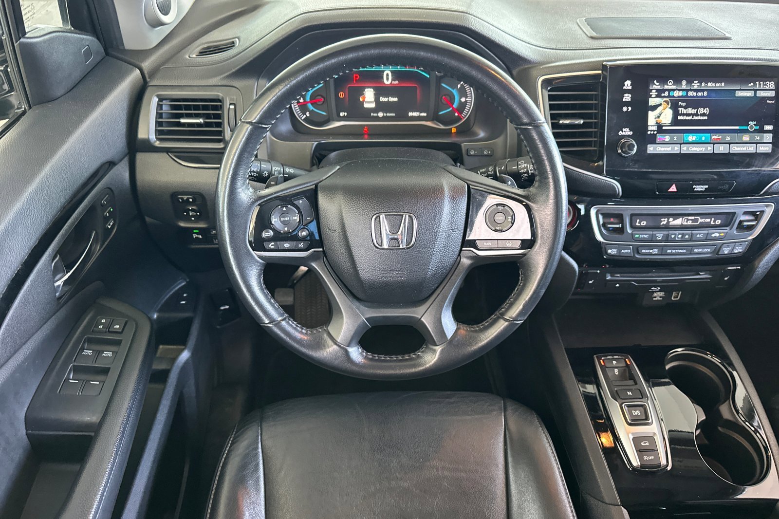 Used 2021 Black Honda Touring 8-Passenger image 14