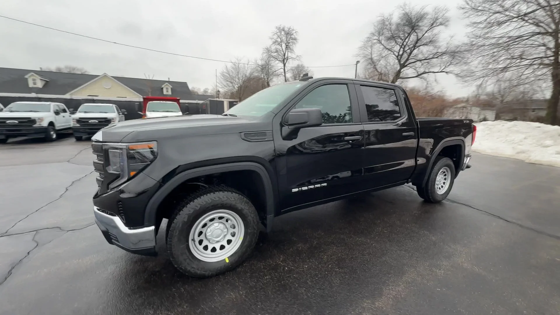 New 2026 Onyx Black GMC Pro image 4