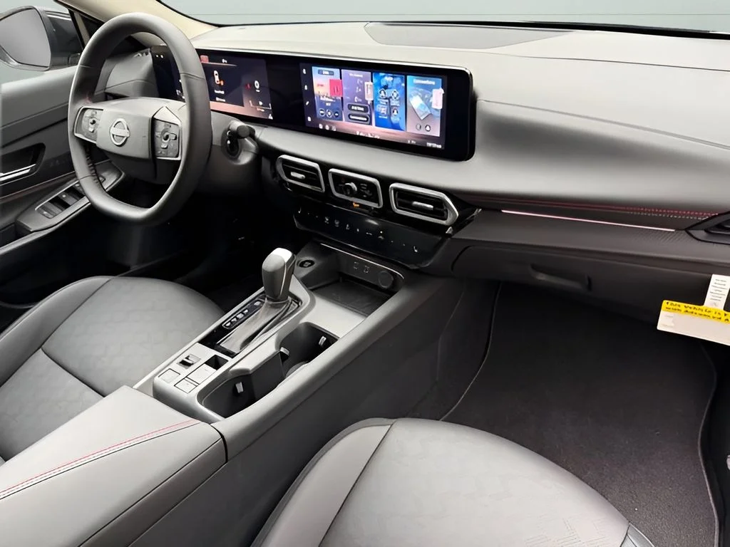 New 2026 Gray Nissan SR image 28