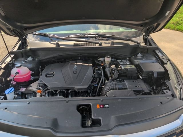 Certified Used 2026 Gray Kia LX image 29
