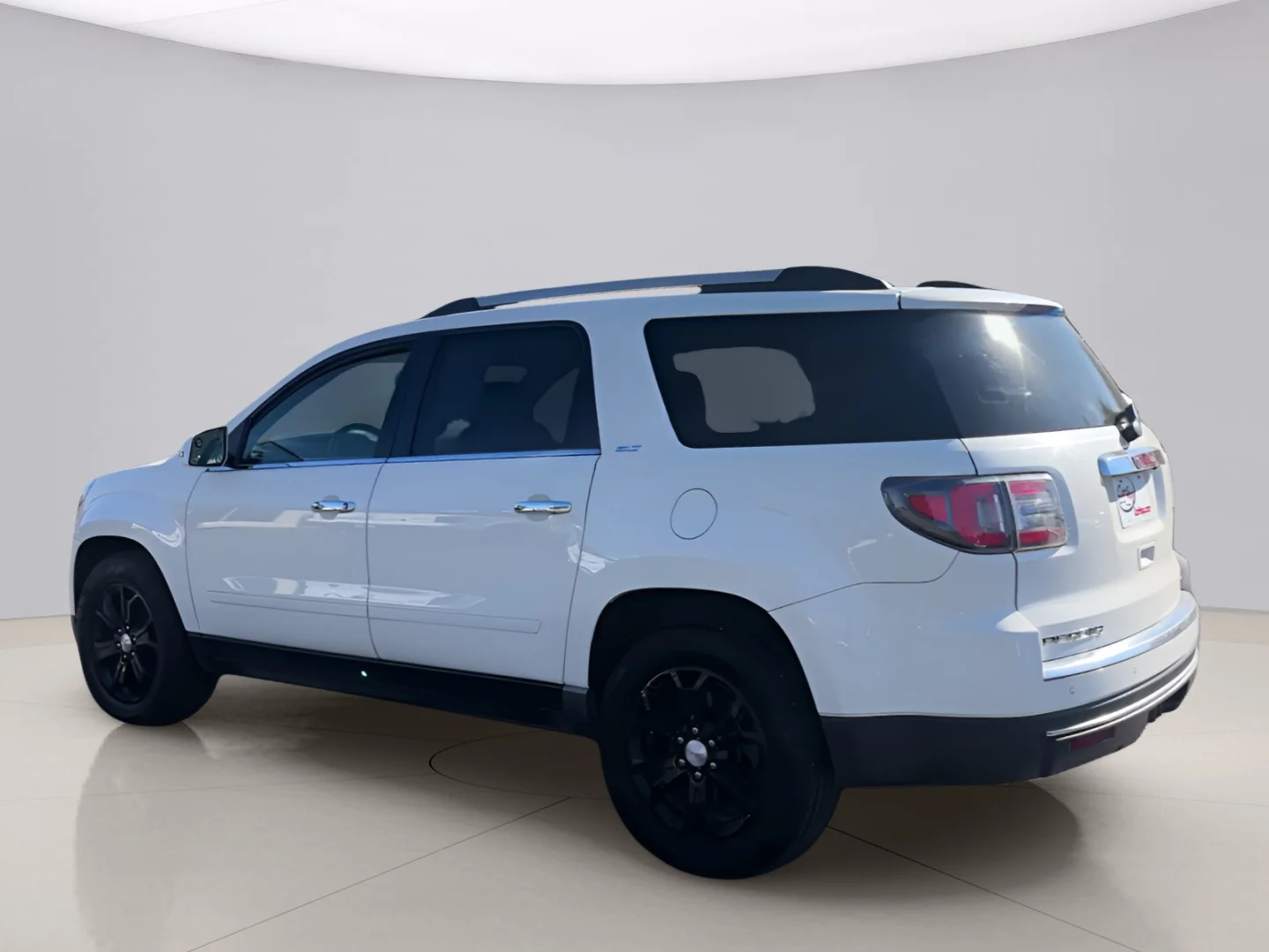 Used 2014 White Gmc SLT image 3
