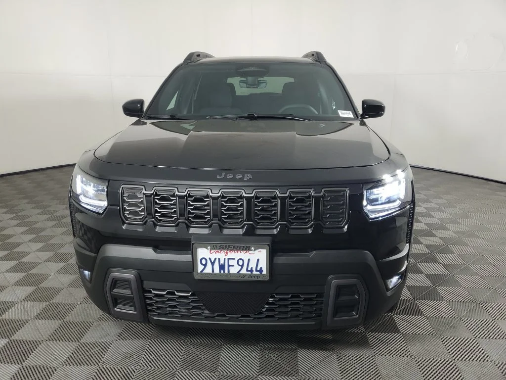 Used 2026 Black Jeep Laredo image 9