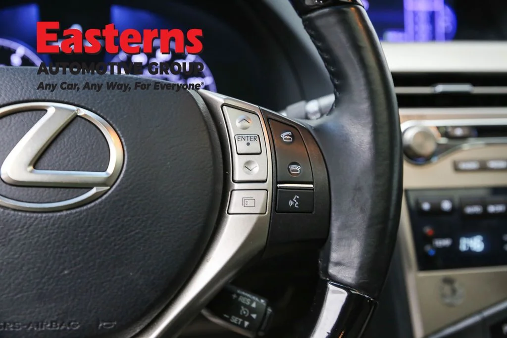 Used 2015 Silver Lexus 350 image 16