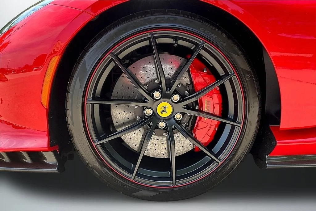Used 2022 Rosso Corsa Ferrari  image 28