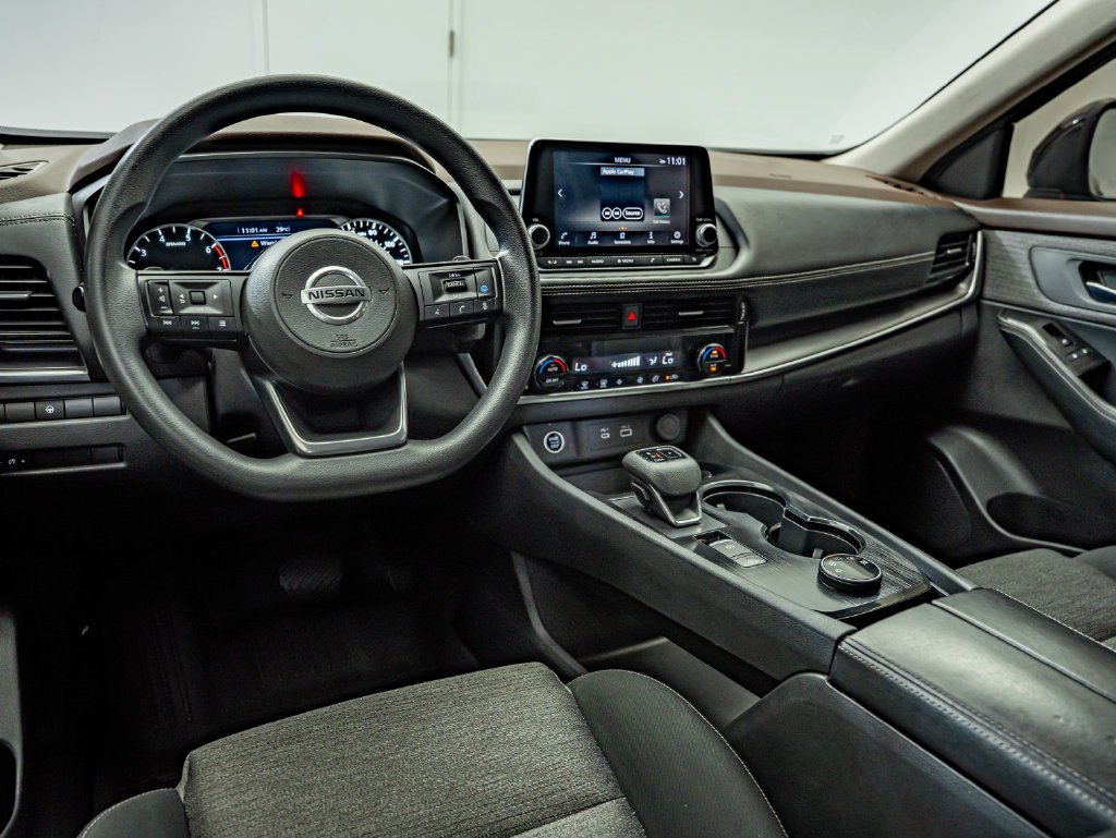 Used 2021 Super Black Nissan SV image 26