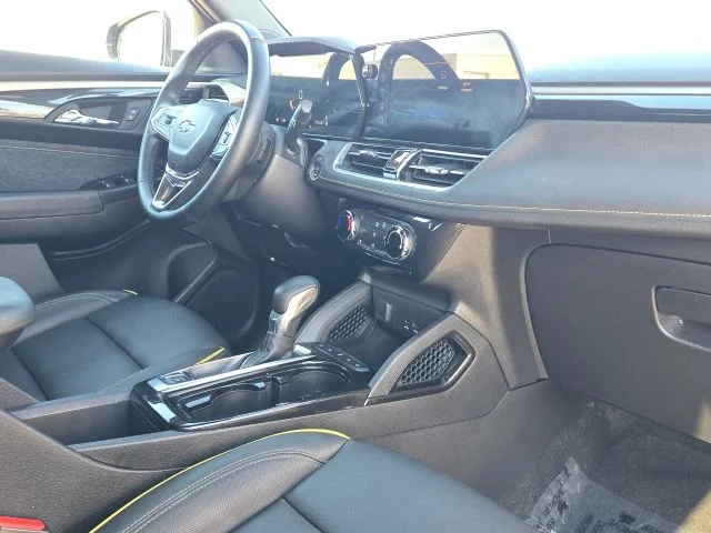 Used 2024 Black Chevrolet ACTIV image 20