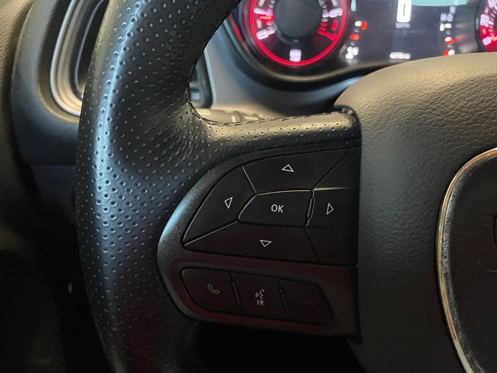 Used 2023 Green Dodge SXT image 12