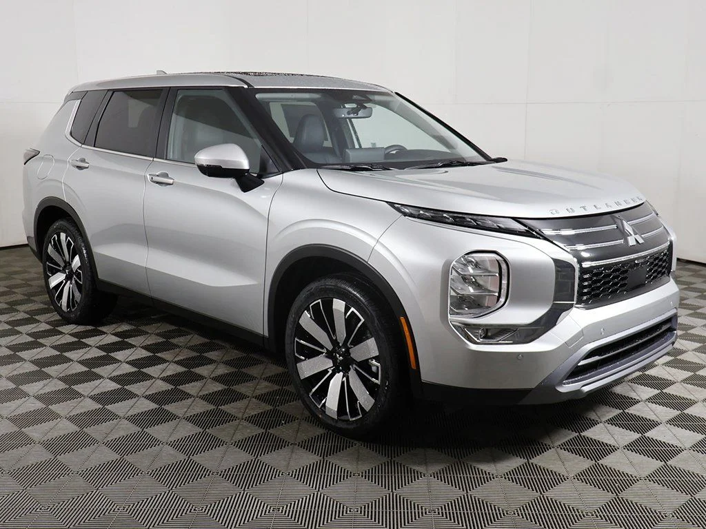 2026 Mitsubishi Outlander SE - Photo 61