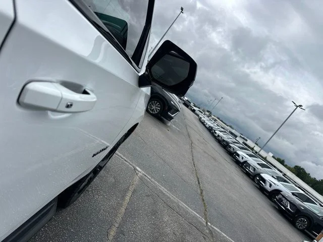 Used 2023 White Chevrolet RST image 27