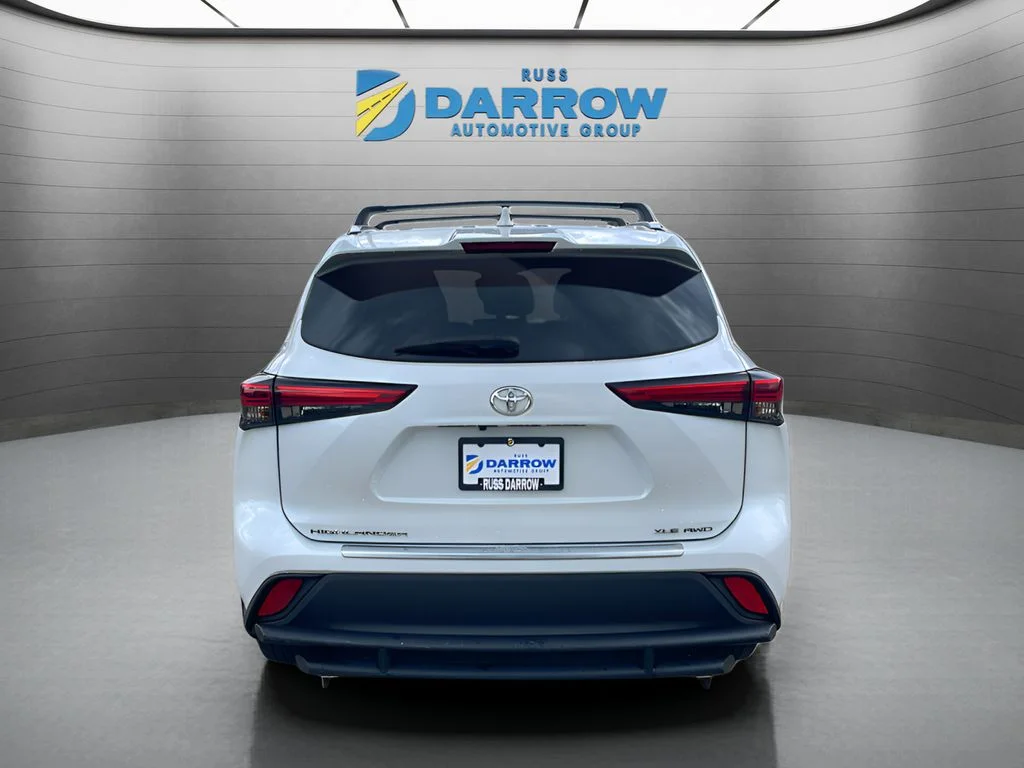 Certified Used 2023 Beige Toyota XLE image 4