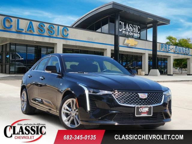 2024 Cadillac CT4 Luxury