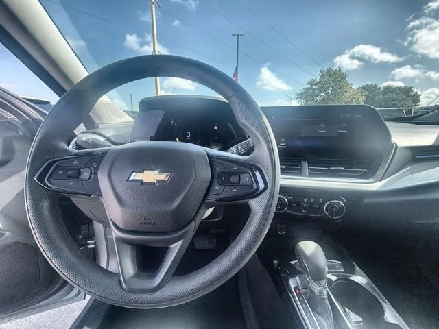 2026 Chevrolet Trax LT - Photo 11