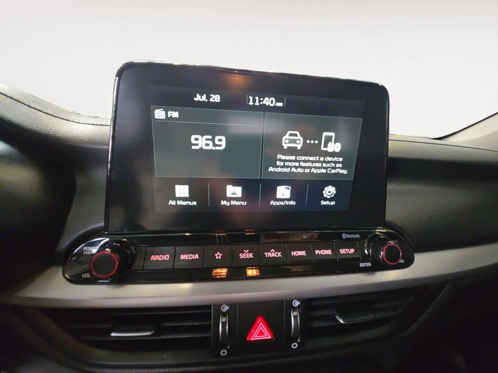 Used 2021 White Kia FE image 15