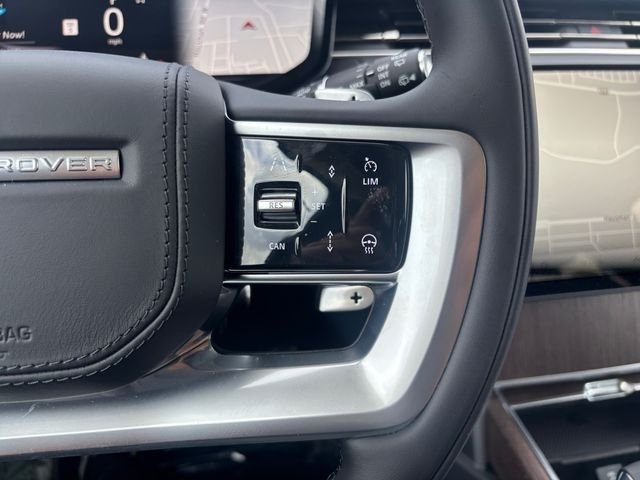 New 2026 Santorini Black LAND ROVER SE image 23