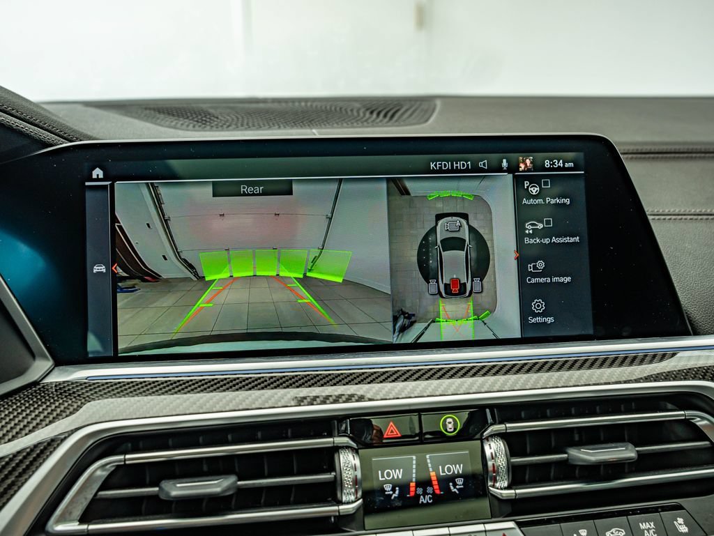 Used 2023 Frozen Brilliant White Metallic BMW M50i image 26