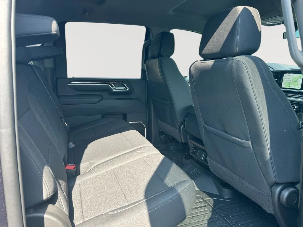 Used 2026 Silver GMC SLE image 28
