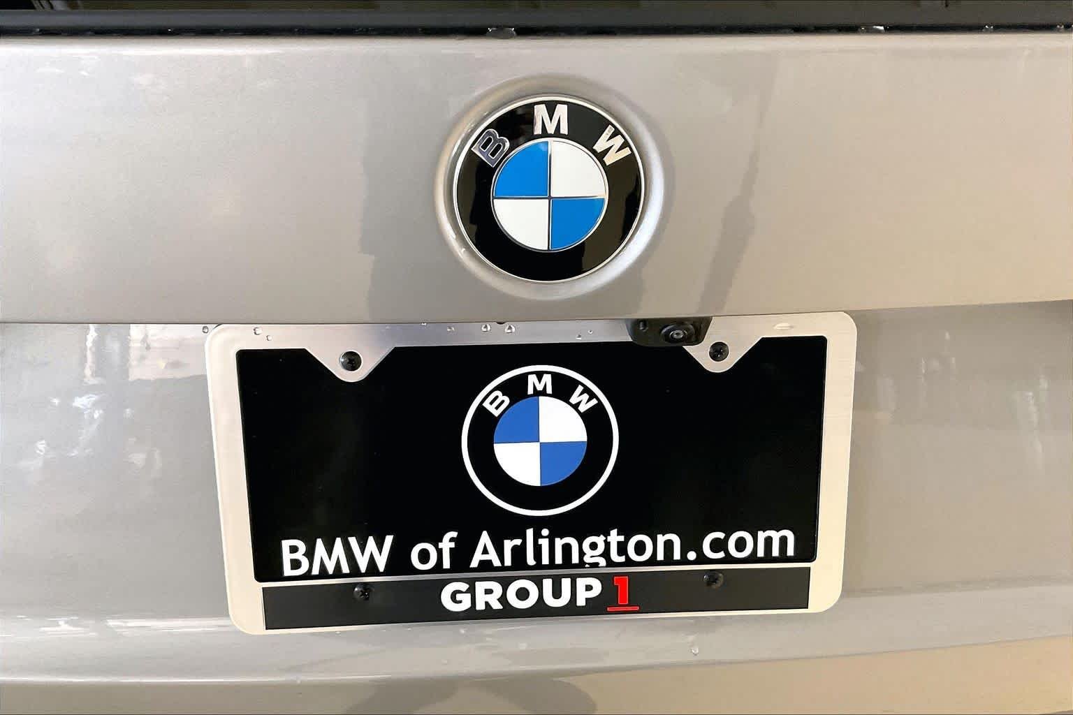 New 2026 Space Silver Metallic BMW xDrive28i image 15