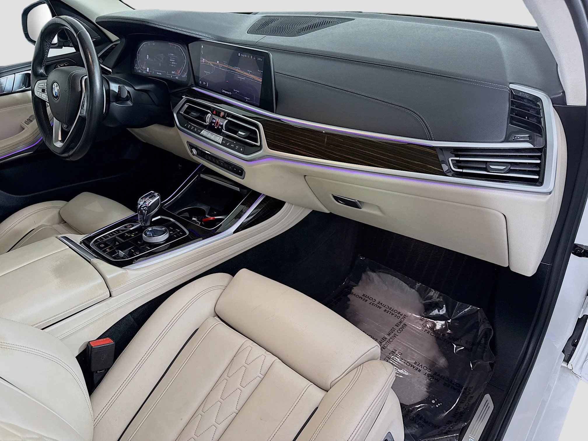 Used 2020 Mineral White Metallic BMW xDrive40i image 26