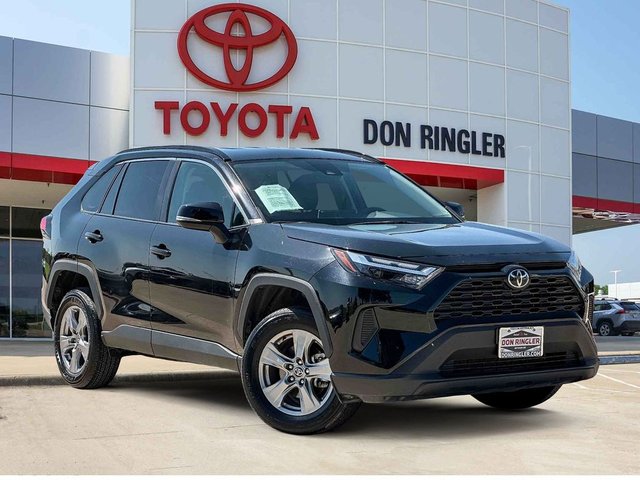 Pre-Owned 2025 Toyota RAV4 XLE