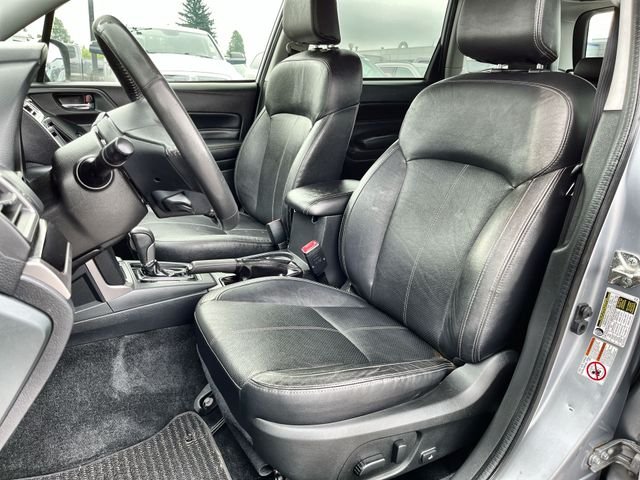 Used 2017 Silver Subaru 2.5i Touring image 15